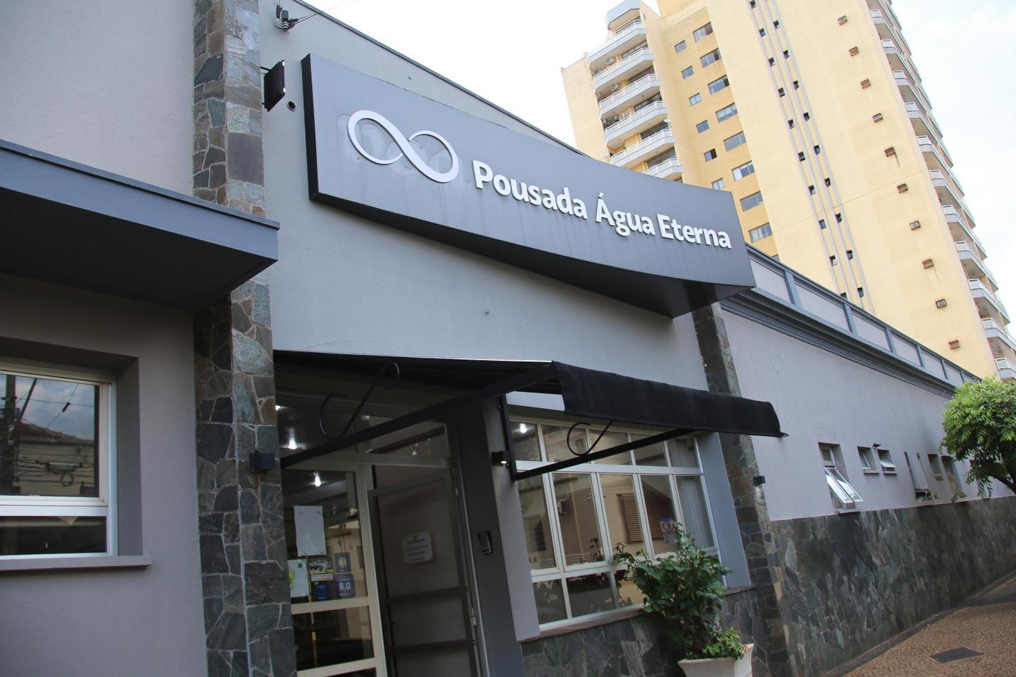 Pousada Agua Eterna - Proximo Ao Museu De Cera, Hot Beach E Thermas Dos Laranjais Olimpia Exterior photo